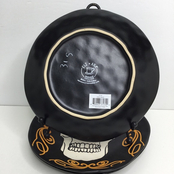 Set of 2 Eli + Ana 8" Salad Side Snack Plates Vanny Halloween Skull Scary Creepy - Picture 2 of 4
